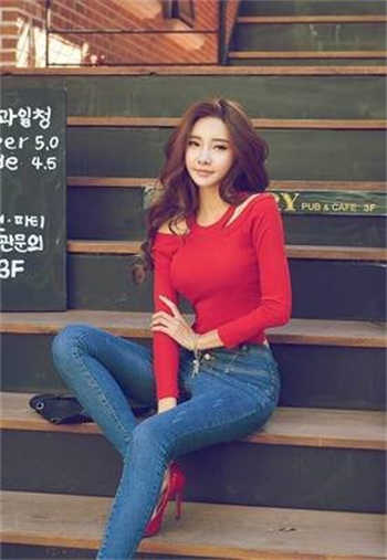 最近很火的韩国微胖女神
