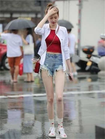 容莺离婚后