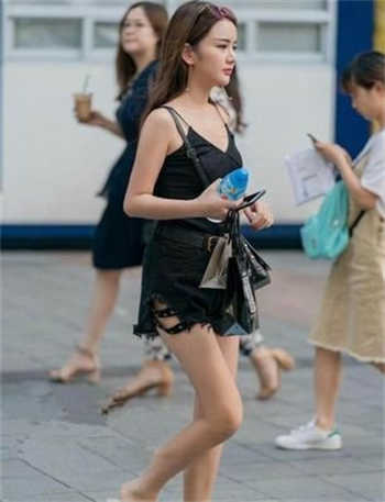在教室强推了美女班长