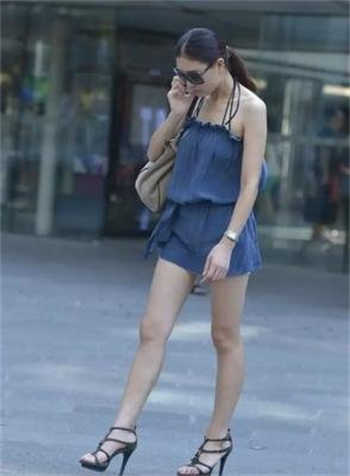 女主角穿越爱情公寓