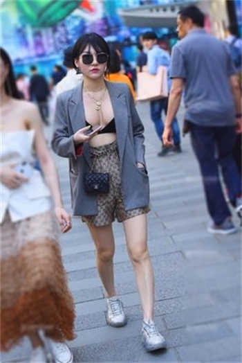 适合夫妻二人晚上看的电影