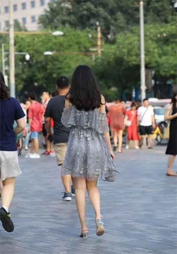 夜袭睡着的妹妹附攻略版