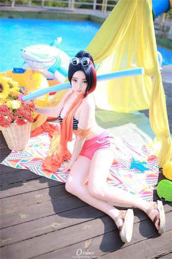 车模张芮尔真名