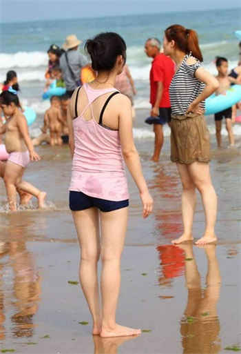 夹在里面的黄瓜断了作文