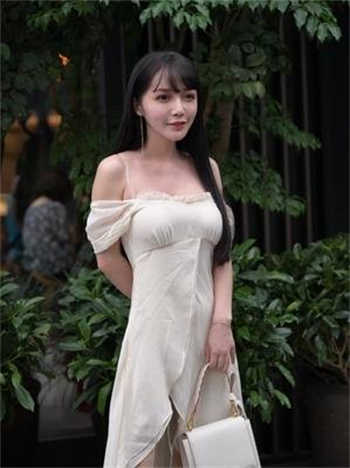 女主角叫玲珑的小说