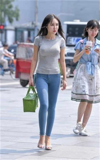 rct858女演员名字