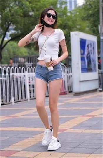 贺卡祝福语女朋友短句