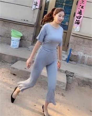 江小年穿越大梁朝