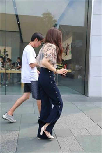 台湾贝拉机器人女友