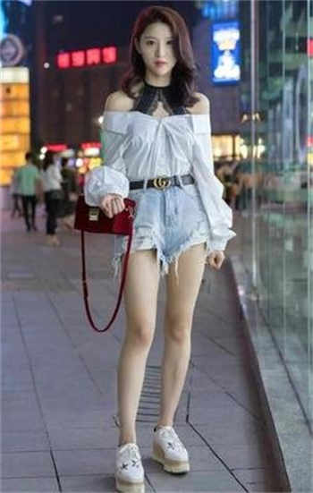 史上最惊艳的足球宝贝