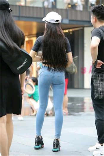 莲实克蕾雅