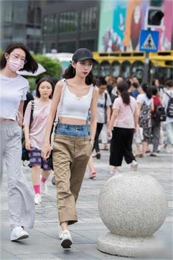 天价宠婚年雅璇