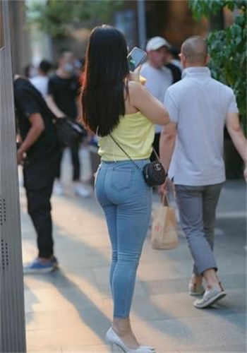 我很大你忍一下就两三下